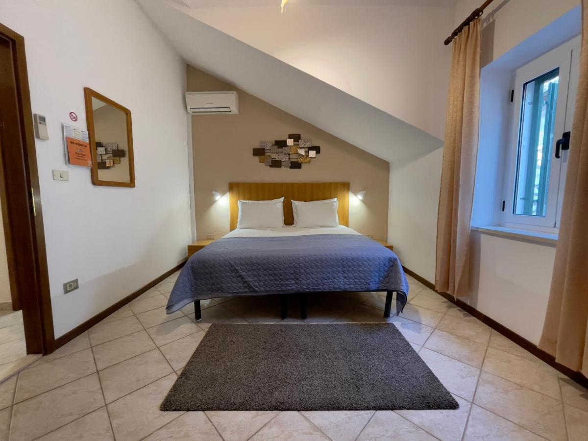 Rooms And Apartments Villa Town Gate Hvar Хвар Экстерьер фото