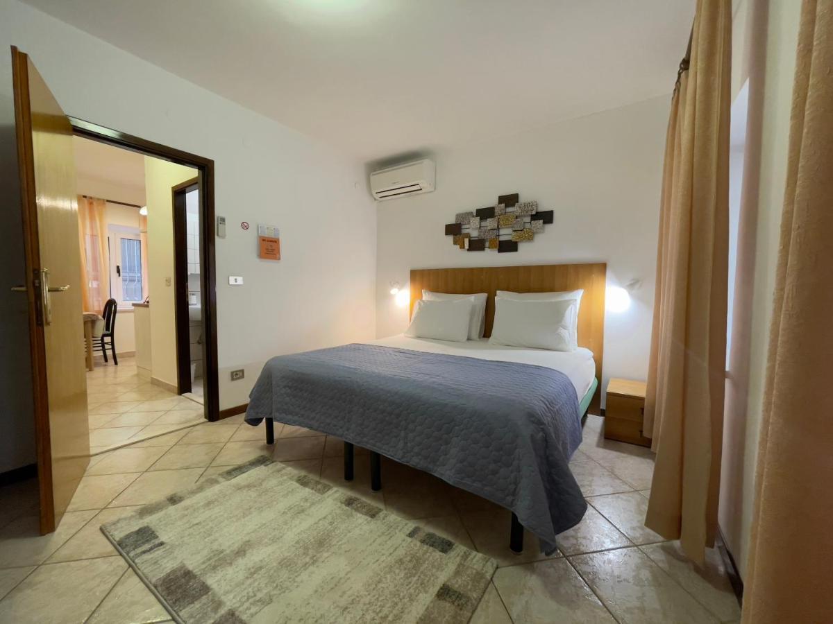 Rooms And Apartments Villa Town Gate Hvar Хвар Экстерьер фото